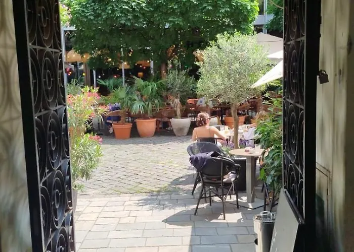 Need Is Love1 아파트 브라티슬라바